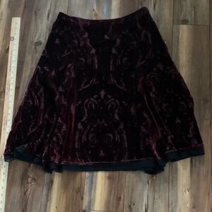 Harold's Velvet Skirt in Deep Burgundy 8
